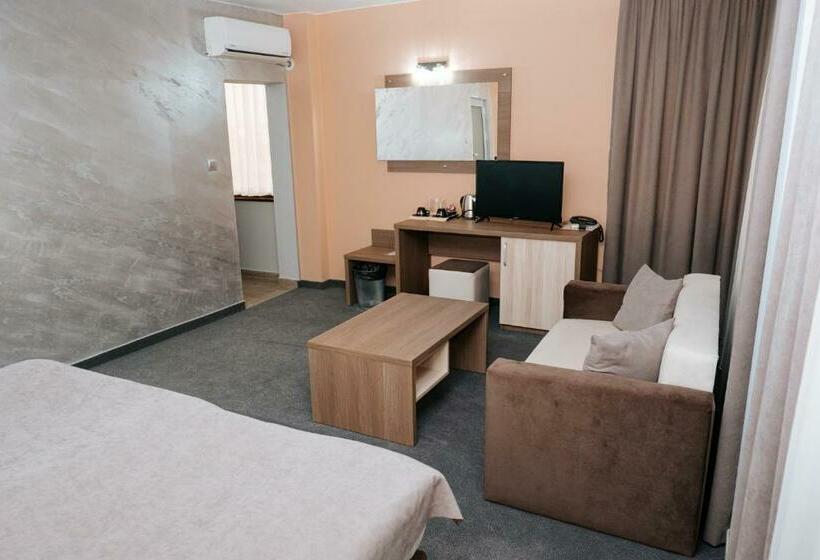 舒适型房间, Tundzha   Renovated!