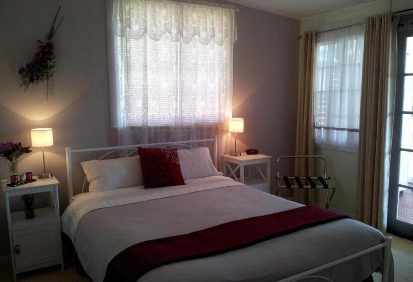 Люкс с Балконом, Andavine House   Bed & Breakfast