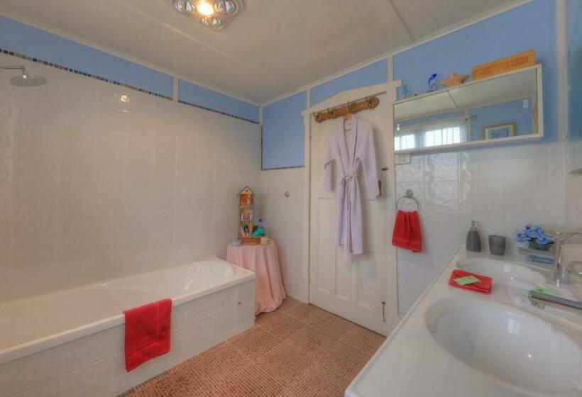 Люкс с Балконом, Andavine House   Bed & Breakfast