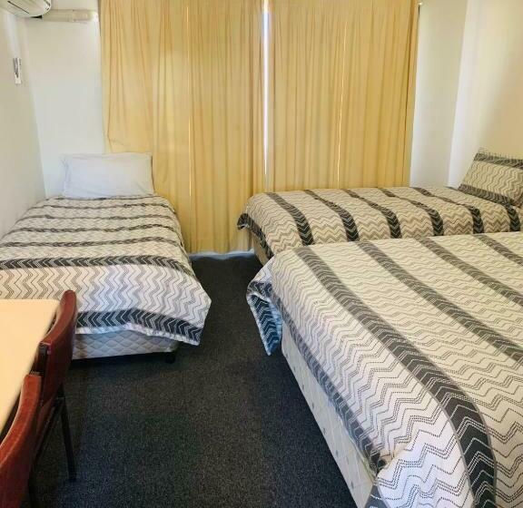 Family Connecting Room, Anna Bella Motel Glen Innes