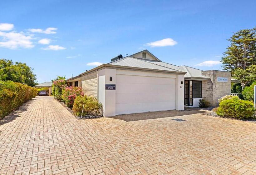 스탠다드 룸 킹사이즈 침대, Baudins Of Busselton Bed And Breakfast   Adults Only