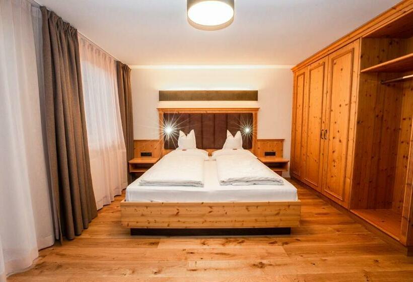 Номер Superior, Moseralm Dolomiti Spa Resort