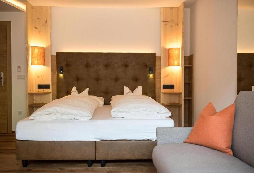 Полулюкс, Moseralm Dolomiti Spa Resort