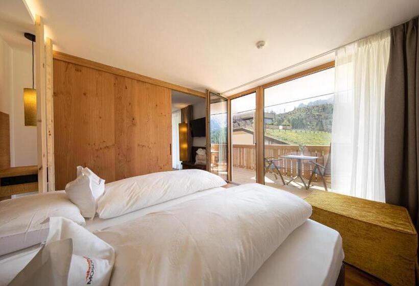 Люкс Вид на Горы, Moseralm Dolomiti Spa Resort