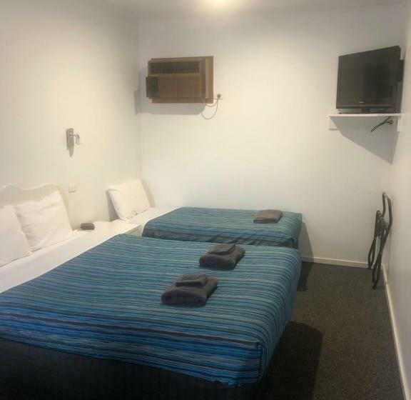 스탠다드 트리플 룸, Bandicoot Motor Inn Hamilton
