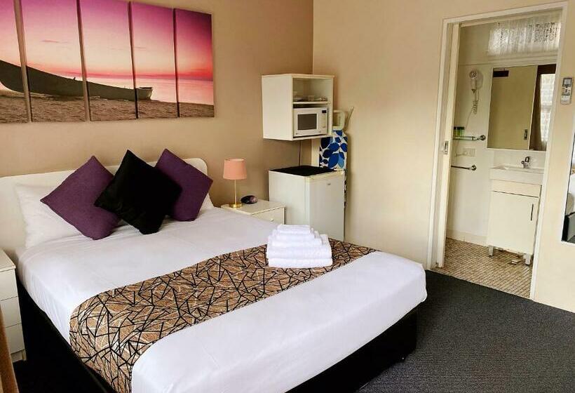 标准间, Motel Kempsey
