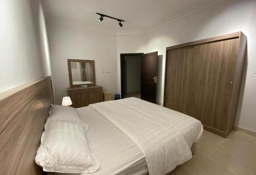 Apartamento 2 Dormitórios, نايتس للوحدات المفروشة