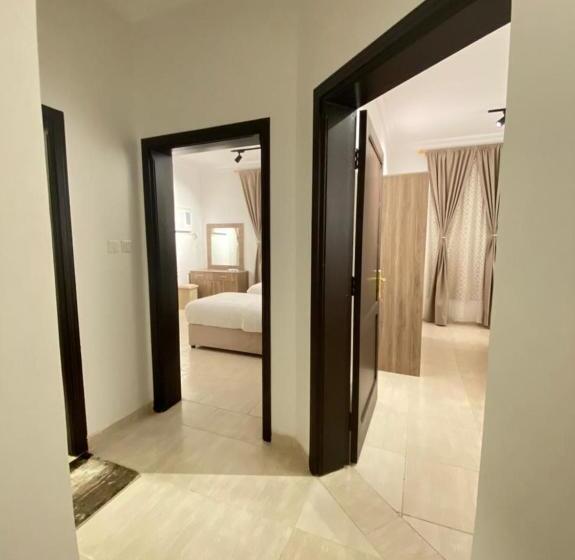 Apartamento 2 Dormitórios, نايتس للوحدات المفروشة