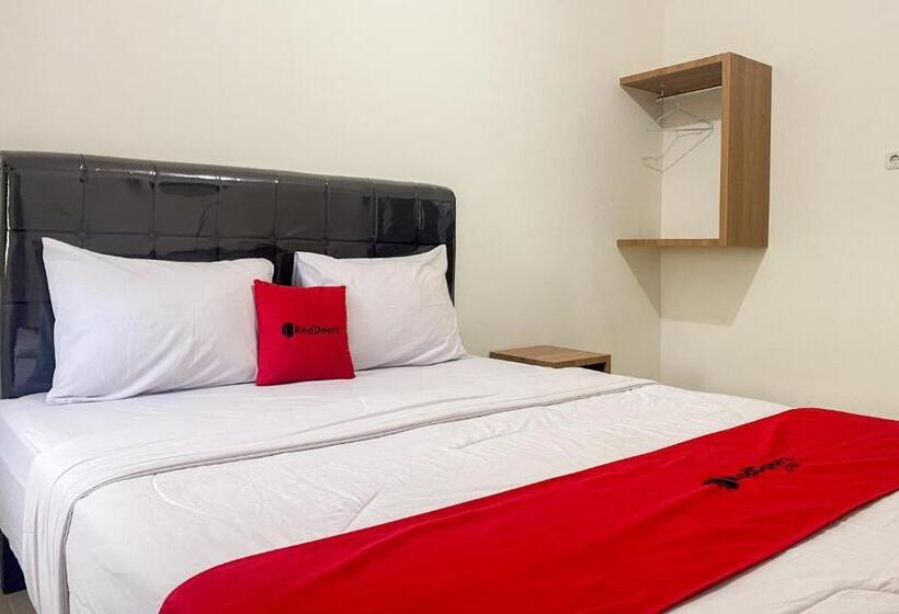 Quarto Estandar, Reddoorz @ Kubu Selem Palapa