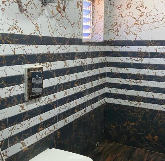 Номер Стандарт, The Grand Touch & The Royal Touch, New Digha ! Easygooroms