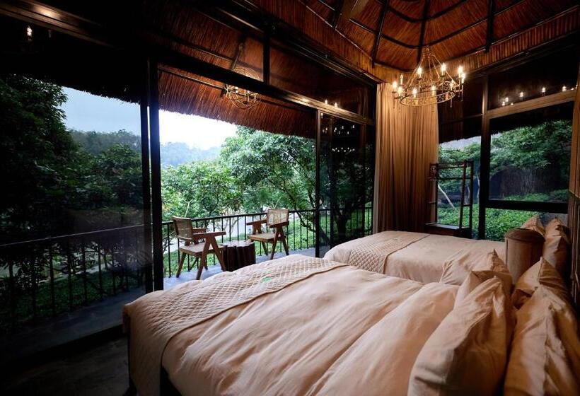 اتاق استاندارد چهارنفره با بالکن, Punna Ecolodge đại Lải