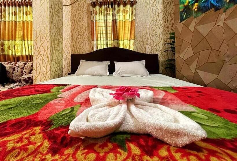 اتاق لوکس با چشم‌انداز, Shogondha Residential