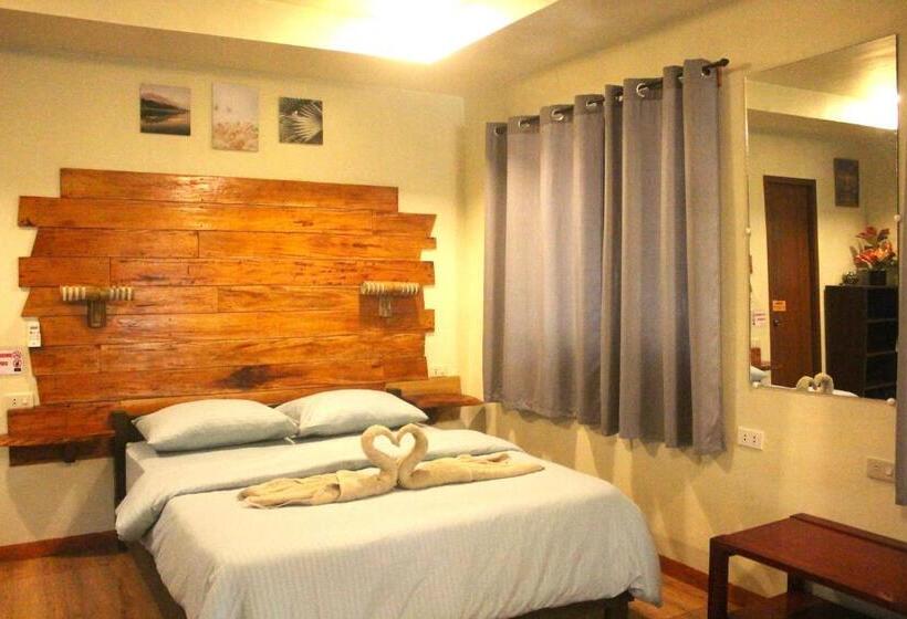 패밀리 룸, Driftwood Village Resort
