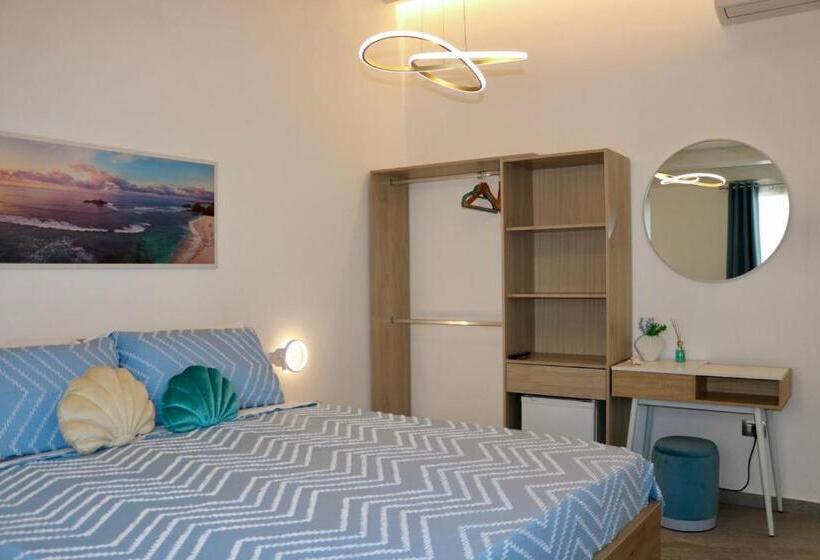 Номер Deluxe с Балконом, Allumaro House