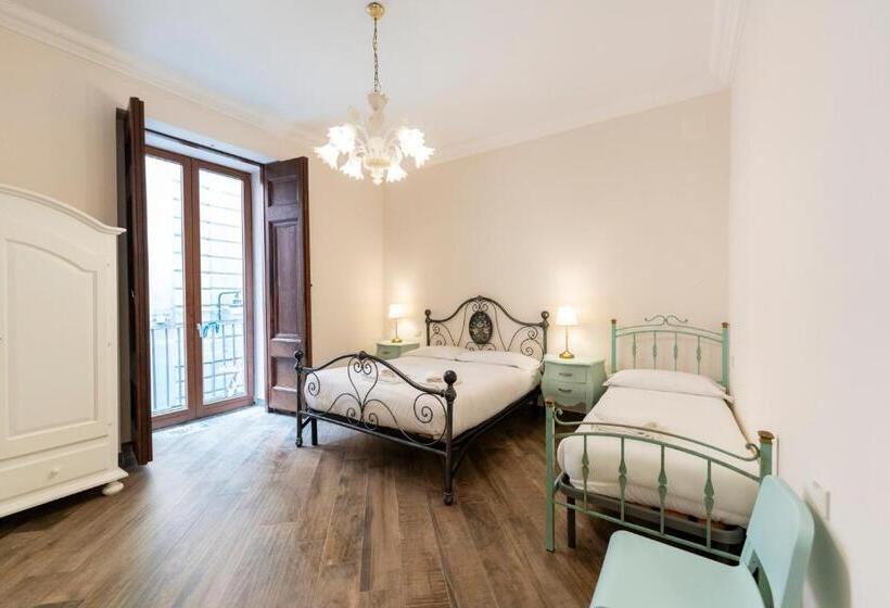 آپارتمان 1 خوابه, Plebiscito Rooms