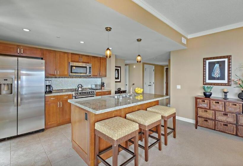 Люкс Deluxe 2 Спальни, Honua Kai Resort And Spa By Maui Resort Rentals