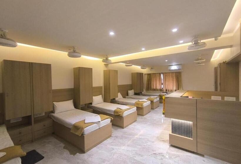 공동 객실, Raman Dormitory
