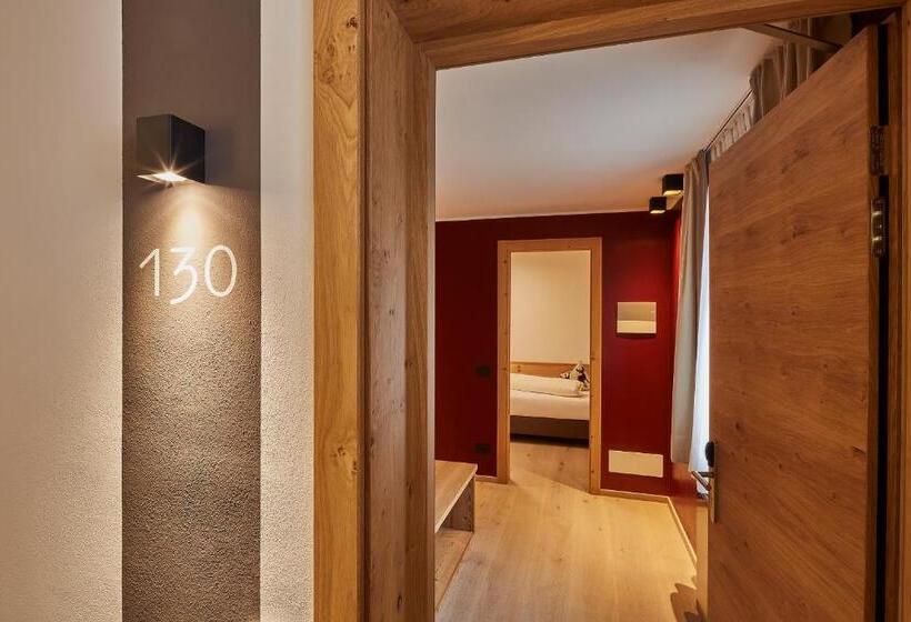 Люкс 2 Спальни, Mountain Hotel Mezdì