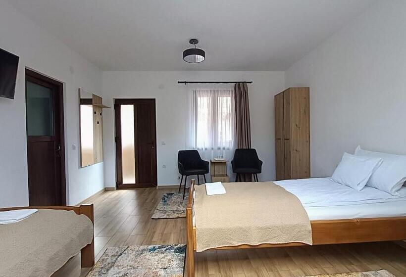 اتاق استاندارد سه نفره, Casa De Vacanță Zabpatak Vendégház