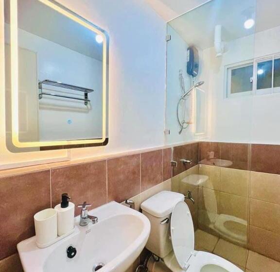 Апартаменты 1 Спальня с Балконом, R&j Home Stay Dvo
