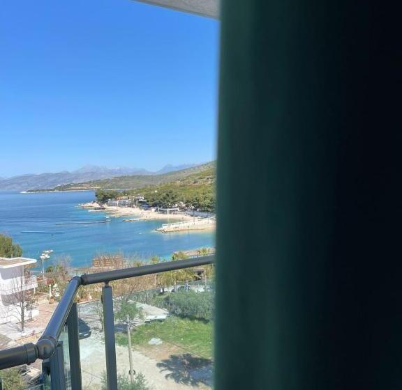 استودیوی استاندارد با چشم‌انداز دریا, Sea La Vie By Hotel Anna