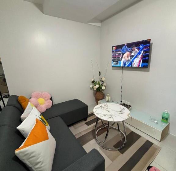 Семейный Номер, Casa Moanna 2br Condo With Dining, Kitchen, Living Area And Netflix