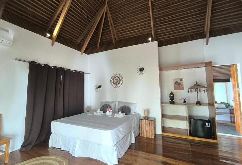 Семейное Бунгало, U Story Resort