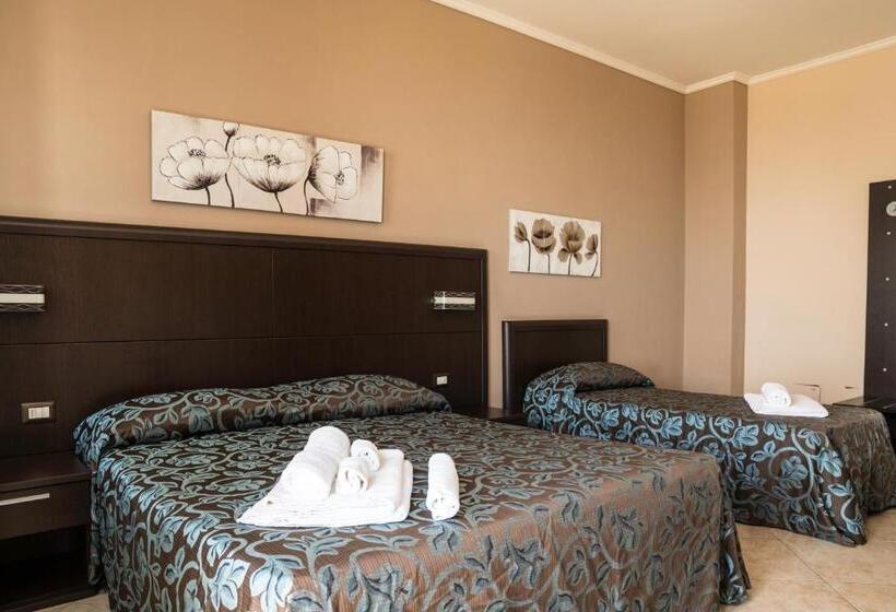 Номер Стандарт Трехместный, B&b Villa Bisceglia