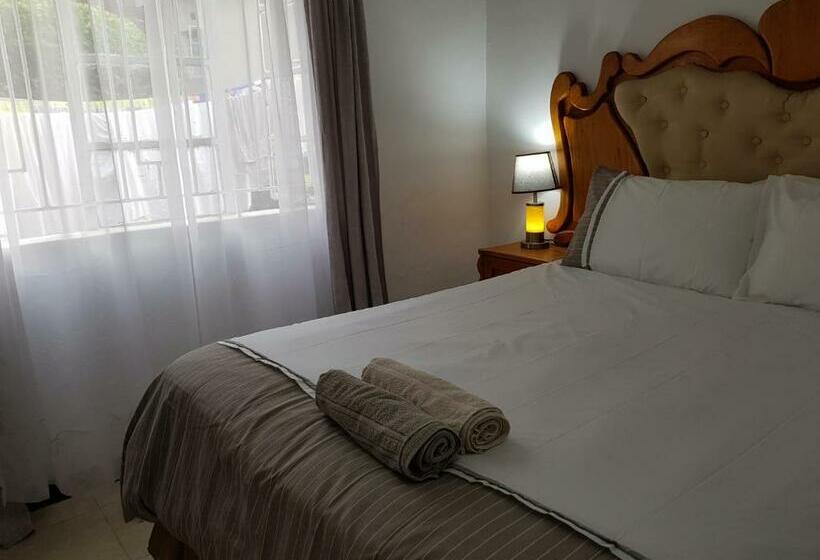 اتاق استاندارد با چشم‌انداز باغ, Chinyonga Guesthouse