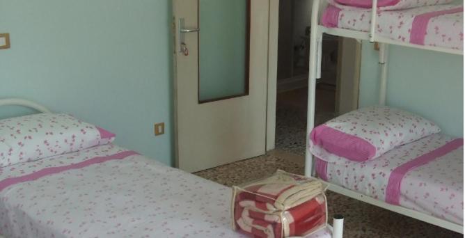 Четырехместный Номер Стандарт с Балконом, Borno B&b