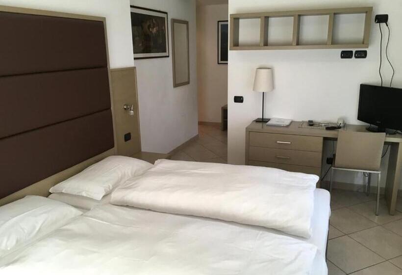 스탠다드 룸 가든 전망, Villa Franca