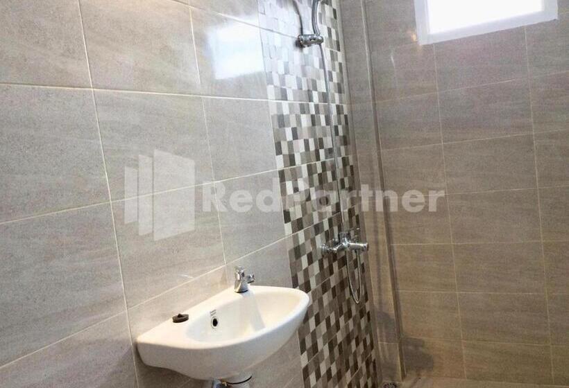 Номер Стандарт, Terra Guesthouse Jec Mitra Reddoorz