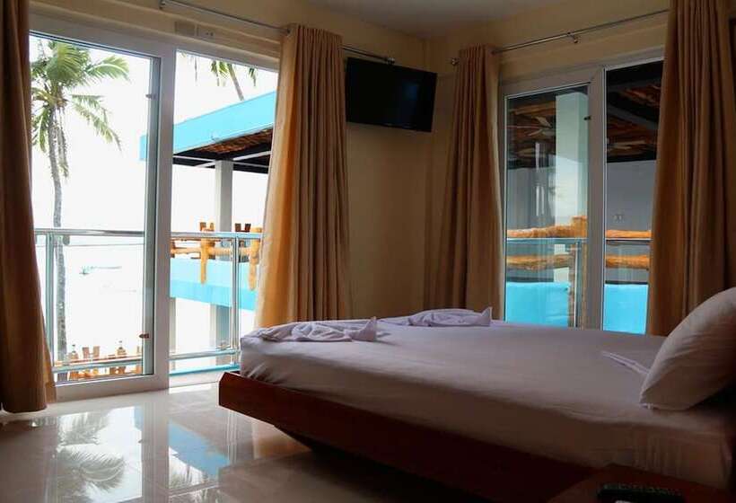 Номер Superior, Montani Beach Resort Puerto Galera Powered By Cocotel