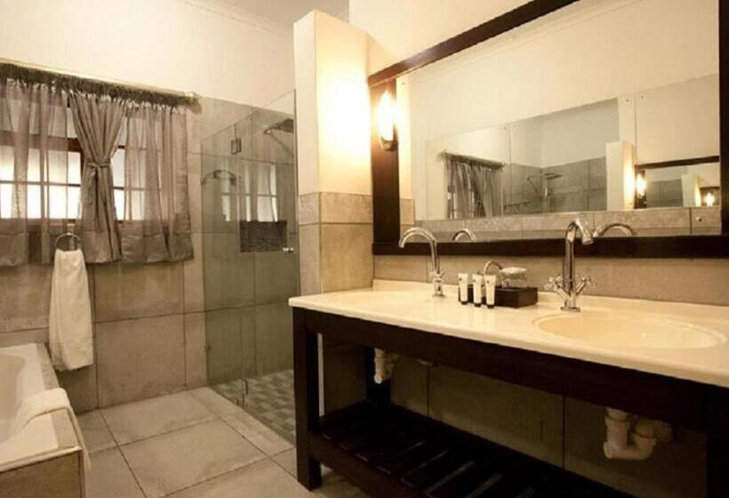 スーペリアールーム, Kronenhoff Guesthouse