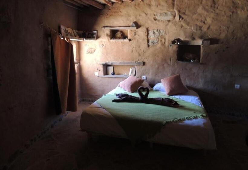 Pokój Czteroosobowy Standard, Maison Boutchrafine