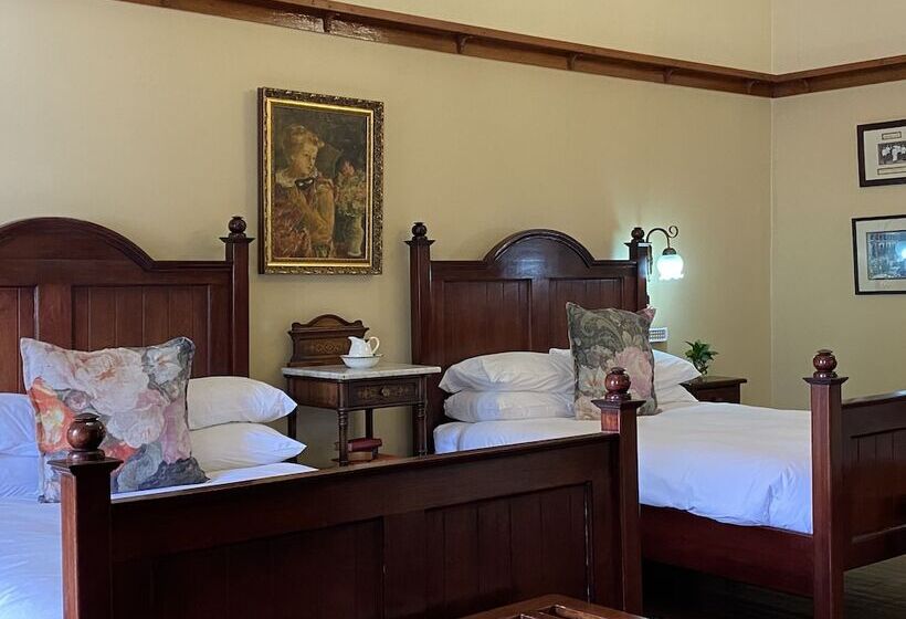 سوییت خانوادگی, Kimberley Club Guesthouse