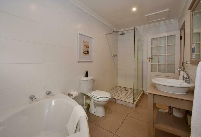 Номер Стандарт, Mont D Or Hotel Clarens