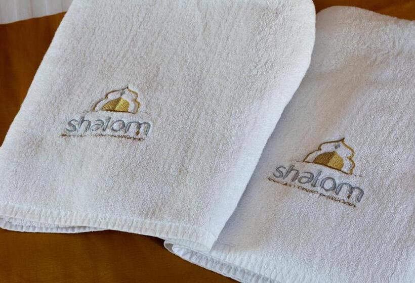 エコノミー４人部屋, Casa Shalom