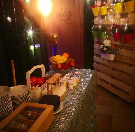 Трехместный Номер Базовый, The Way Hotel Molinaseca