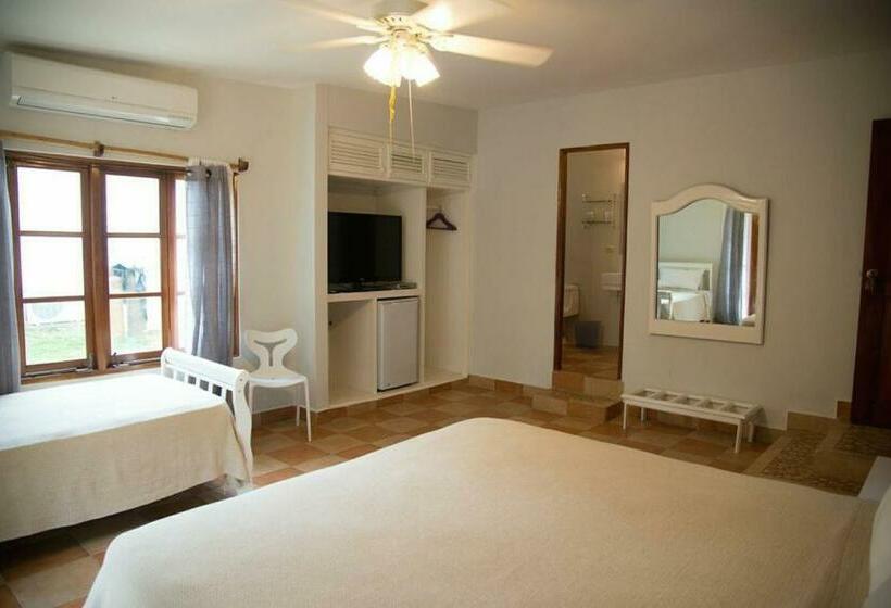 Трехместный Номер Deluxe, Contadora Island Inn