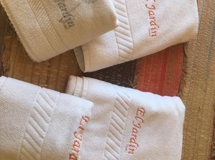 اتاق استاندارد یک نفره, El Jardin