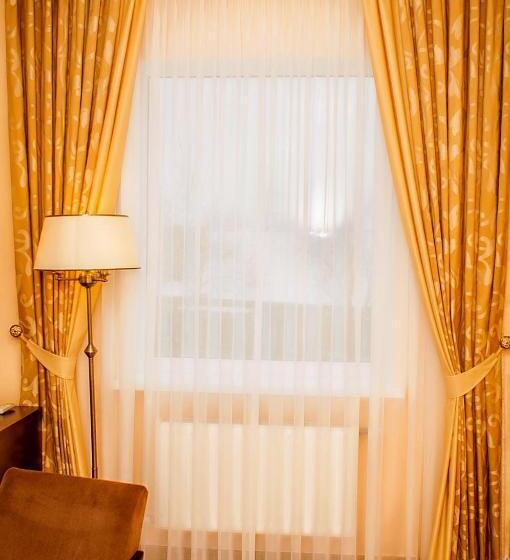 آپارتمان 1 خوابه, Churchill Inn