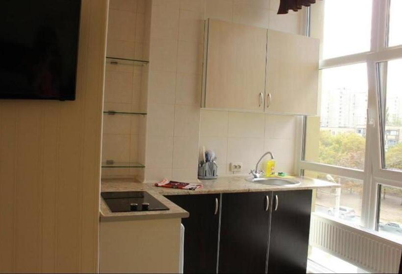 Apartamento 1 Dormitório, Misteriya