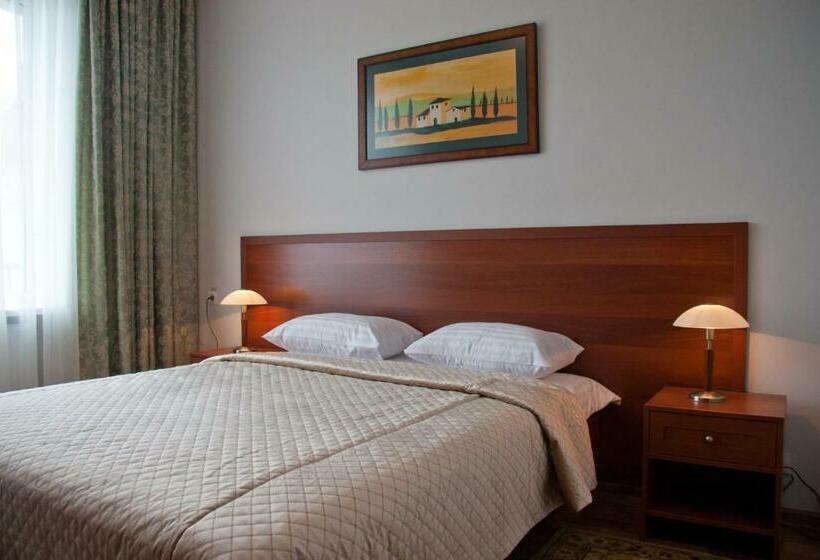 חדר סטנדרט, Re Vita