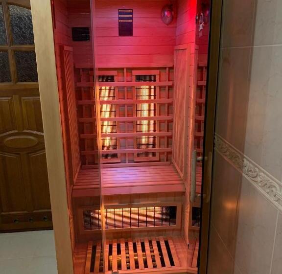 סוויטה אקזקיוטיב, &restaurant Senator