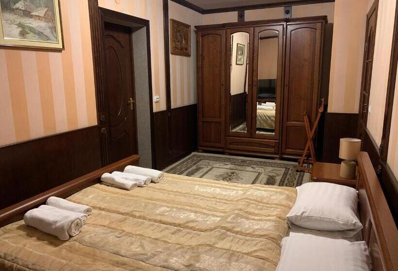 סוויטה אקזקיוטיב, &restaurant Senator