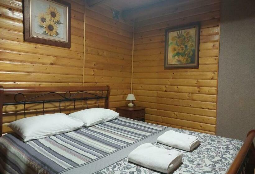 Casa 1 Quarto, Urochyshe Vyshnya