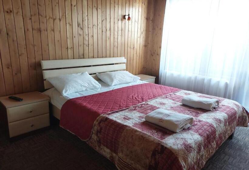Suíte Júnior Comfort, Urochyshe Vyshnya