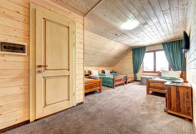 غرفة قياسية رباعية, Podgorie Spa