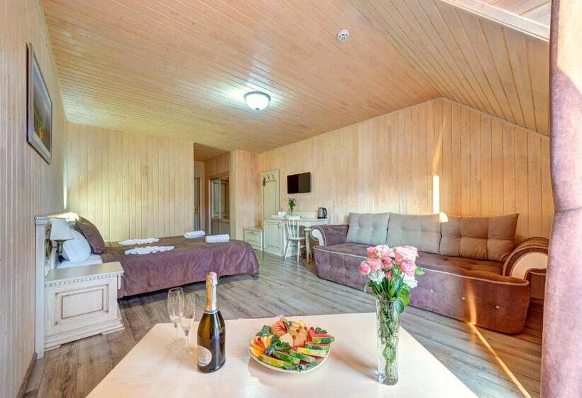 جناح جونيور سوبريور, Podgorie Spa